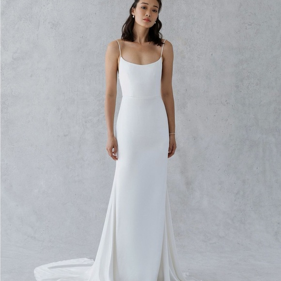 Like New Cleo Wedding Gown by Alexandra Grecco - Size 8 - Picture 9 of 11